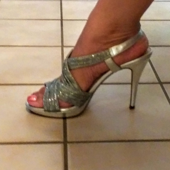Maripe Silver Stilletos - Picture 2 of 8